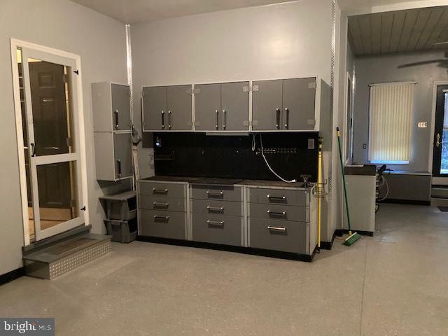 213 NORWEGIAN WOODS DR, Pottsville, PA 17901