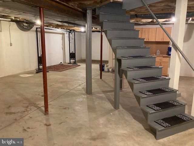 213 NORWEGIAN WOODS DR, Pottsville, PA 17901