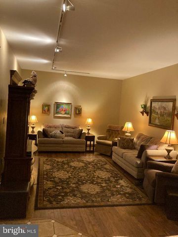 213 NORWEGIAN WOODS DR, Pottsville, PA 17901