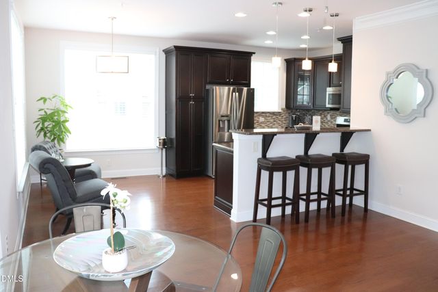 10510 Sablewood Drive 116, Raleigh, NC 27617