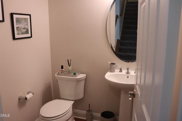 10510 Sablewood Drive 116, Raleigh, NC 27617