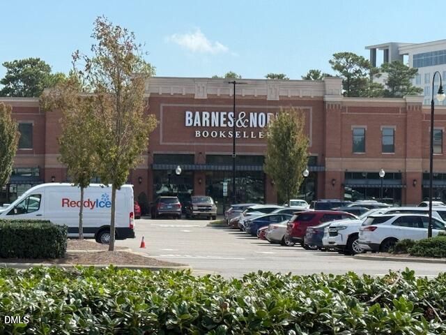 10510 Sablewood Drive 116, Raleigh, NC 27617