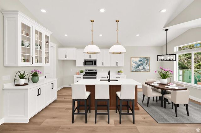 54 W WOODROW ST, Murray, UT 84107