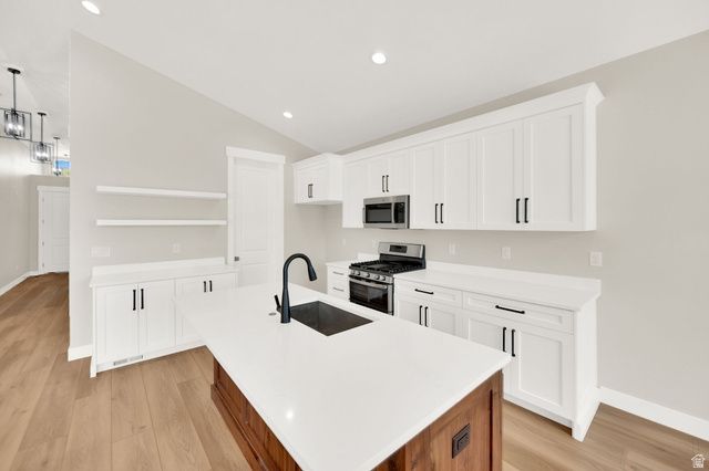 54 W WOODROW ST, Murray, UT 84107