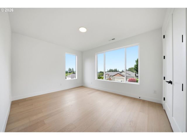 2144 37th St, Washougal, WA 98671