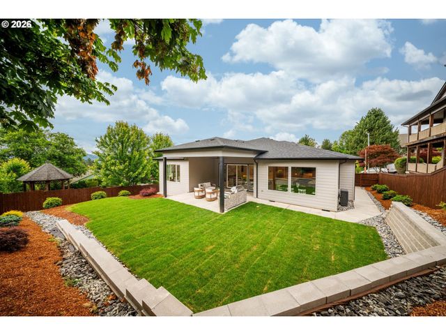 2144 37th St, Washougal, WA 98671