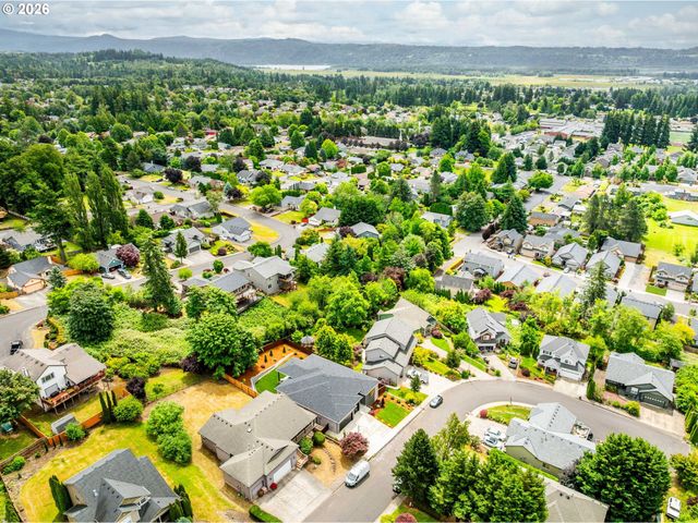 2144 37th St, Washougal, WA 98671
