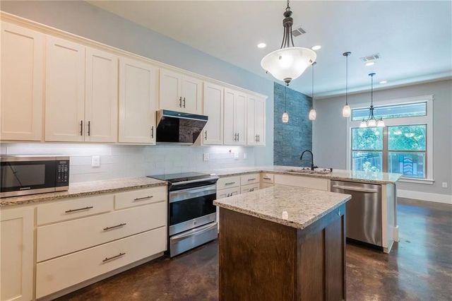11727 Bell Ave B, Austin, TX 78759