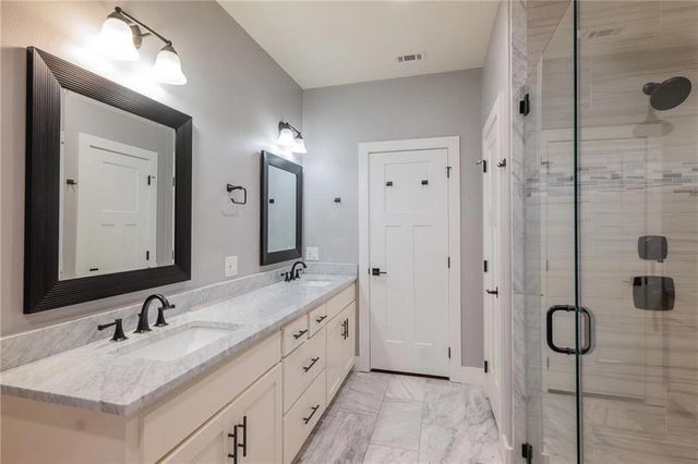 11727 Bell Ave B, Austin, TX 78759