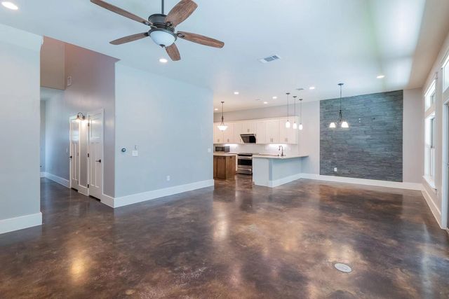 11727 Bell Ave B, Austin, TX 78759