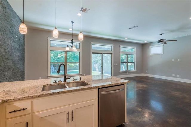 11727 Bell Ave B, Austin, TX 78759