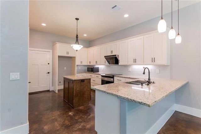 11727 Bell Ave B, Austin, TX 78759