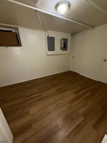 203 Lawrence St, Paterson City, NJ 07501