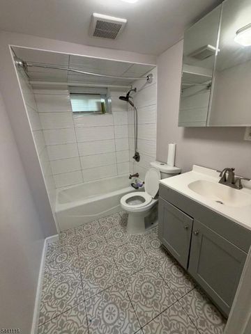 203 Lawrence St, Paterson City, NJ 07501