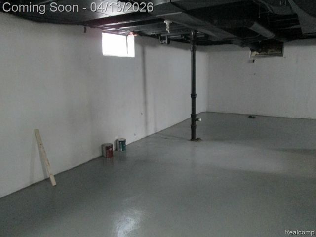 13072 Orchard Street, Southgate, MI 48195