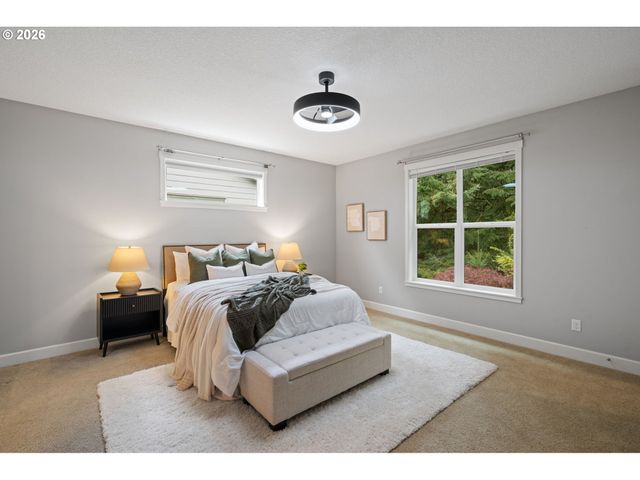 12300 Ne 56TH Ave, Vancouver, WA 98686