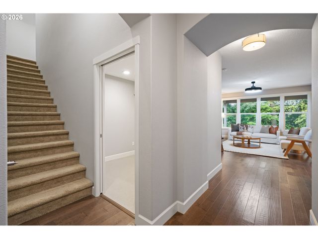 12300 Ne 56TH Ave, Vancouver, WA 98686