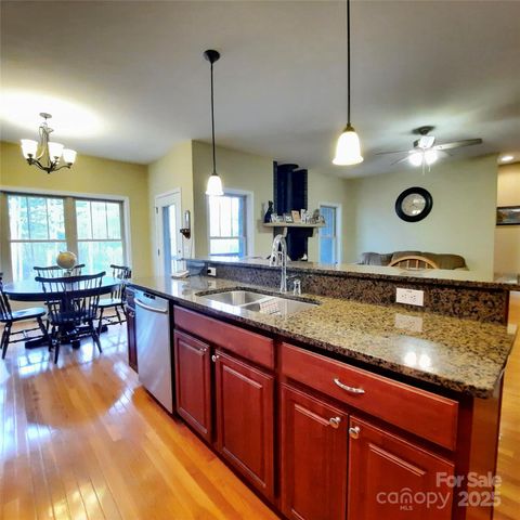 32 Bran Rick Lane, Arden, NC 28704