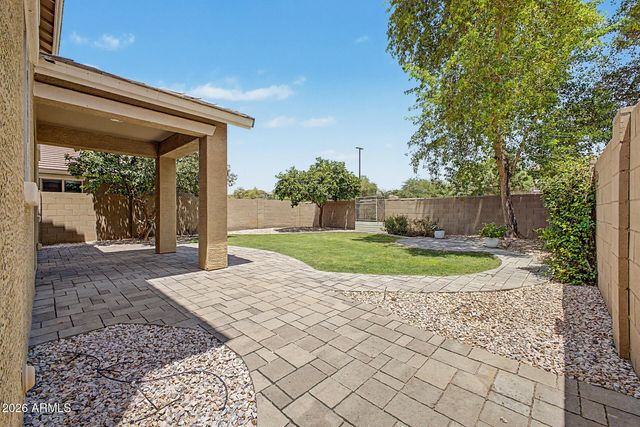 3957 S VINEYARD Court, Gilbert, AZ 85297