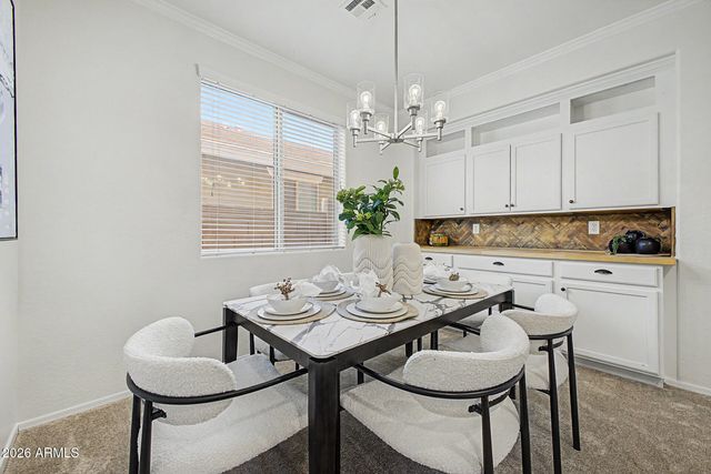 3957 S VINEYARD Court, Gilbert, AZ 85297