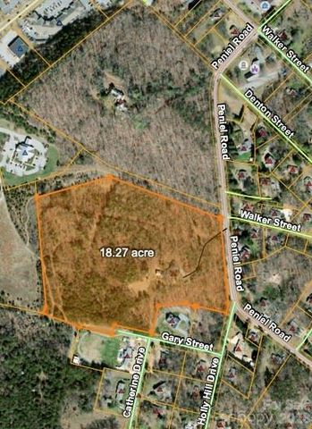 102 Weaver Mill Road, Columbus, NC 28722