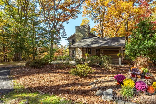 102 Weaver Mill Road, Columbus, NC 28722