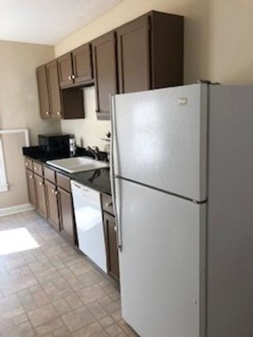 600 E 42nd ST, Austin, TX 78751