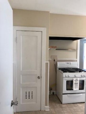 600 E 42nd ST, Austin, TX 78751