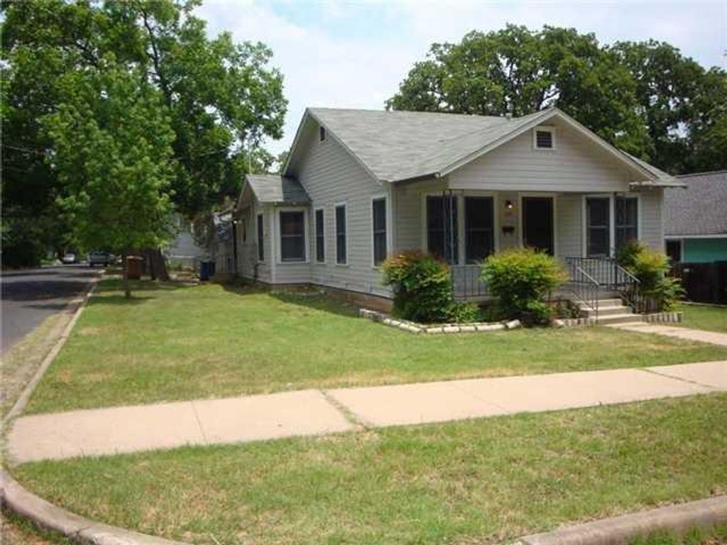 600 E 42nd ST, Austin, TX 78751