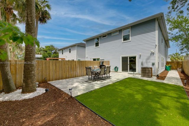 412 S 5TH AVE, Other City - In The State Of Florida, FL 32250