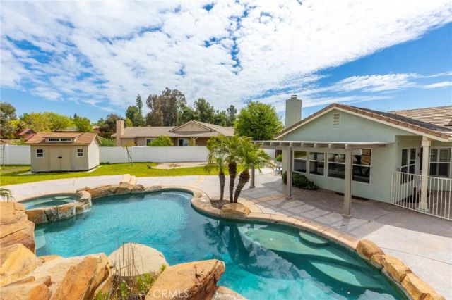 41717 Mesquite Lane, Murrieta, CA 92562