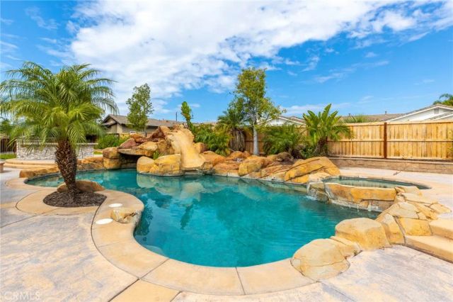 41717 Mesquite Lane, Murrieta, CA 92562