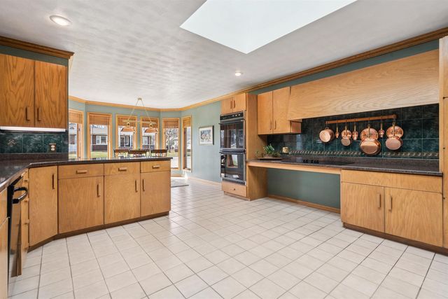 1228 Kimball Avenue, Waterloo, IA 50702