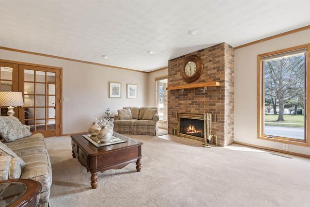 1228 Kimball Avenue, Waterloo, IA 50702