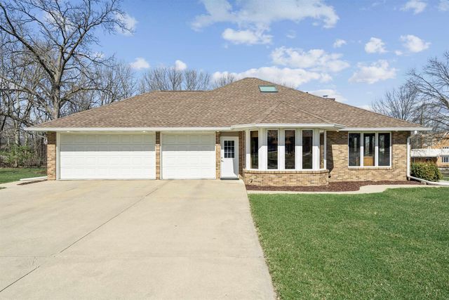 1228 Kimball Avenue, Waterloo, IA 50702