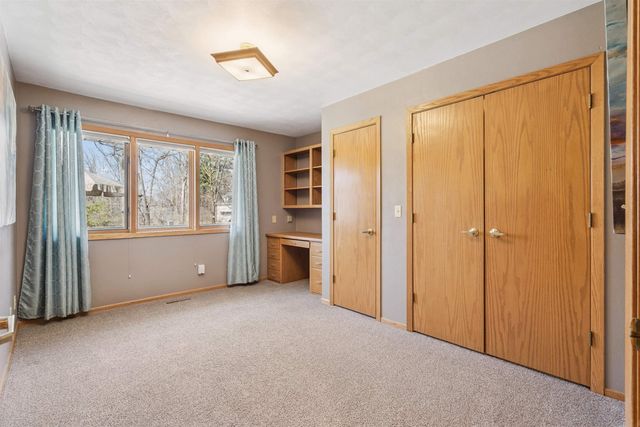 1228 Kimball Avenue, Waterloo, IA 50702