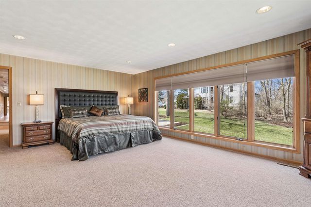 1228 Kimball Avenue, Waterloo, IA 50702