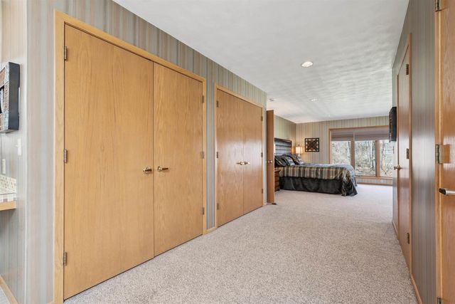 1228 Kimball Avenue, Waterloo, IA 50702