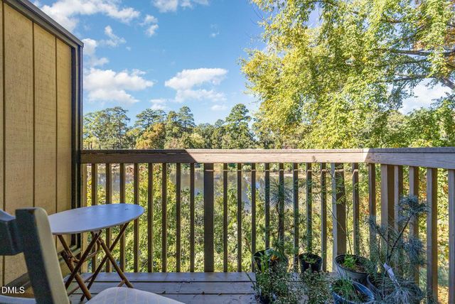 3089 Huntleigh Drive, Raleigh, NC 27604