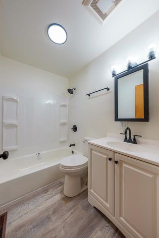 400 WINTER STREET, Fairbanks, AK 99712
