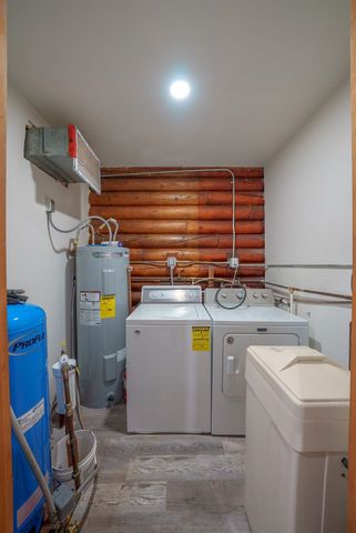 400 WINTER STREET, Fairbanks, AK 99712