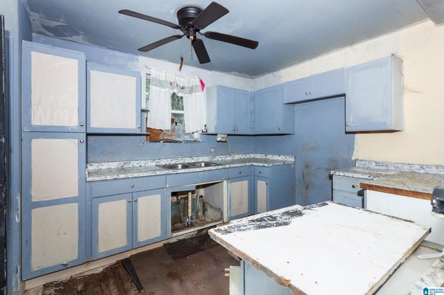 1404 E 10TH STREET, Anniston, AL 36207