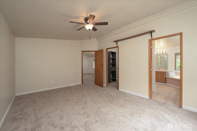 2579 Green Acres Lane, Oak Harbor, WA 98277