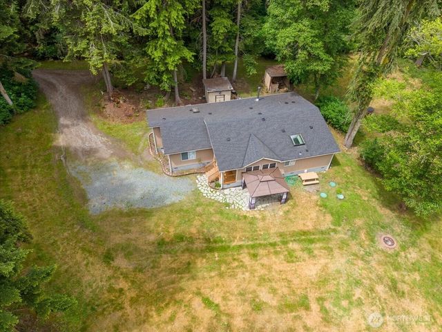 2579 Green Acres Lane, Oak Harbor, WA 98277