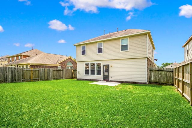 5215 Espuela Lane, Baytown, TX 77521