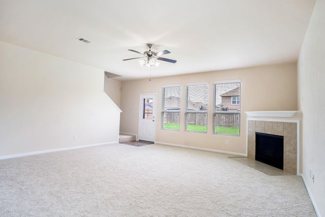 5215 Espuela Lane, Baytown, TX 77521