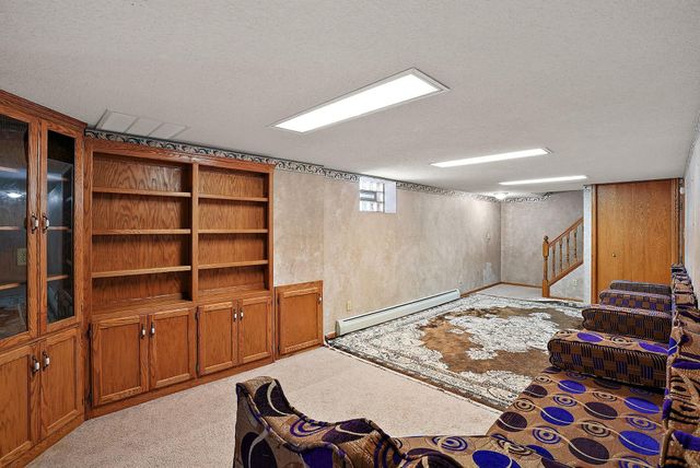 9830 6th Street NE, Blaine, MN 55434