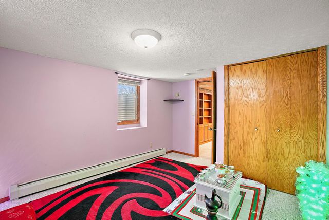 9830 6th Street NE, Blaine, MN 55434