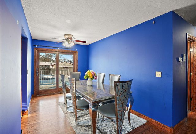 9830 6th Street NE, Blaine, MN 55434