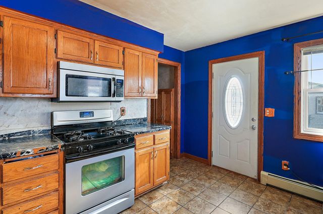 9830 6th Street NE, Blaine, MN 55434